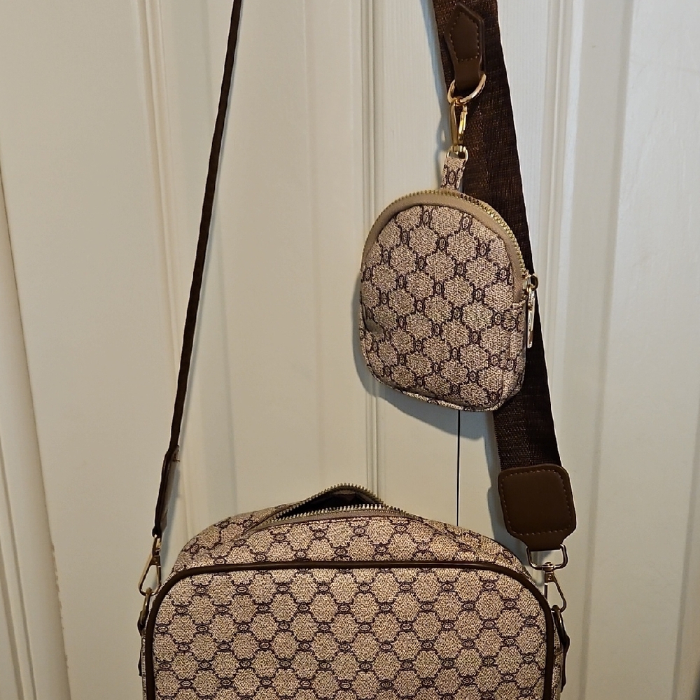Elegant Beige and Brown Fashion Crossbody Bag - Picture 3 of 5